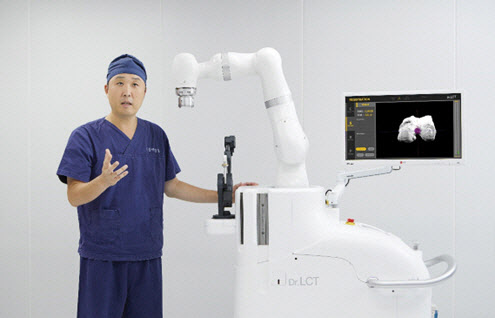 [굿 클리닉] 더 정확하고 더 정교해진 로봇인공관절 수술…환자 삶의 질 개선